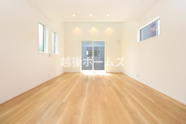 Ａ棟　東区船江町１丁目　テイラーハウス
