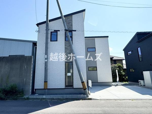 Ａ棟　東区船江町１丁目　テイラーハウス