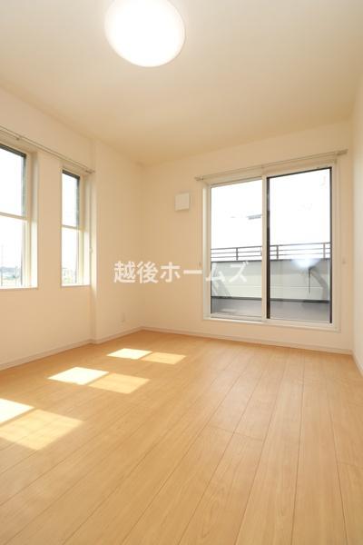 新潟市東区津島屋６丁目の中古一戸建て