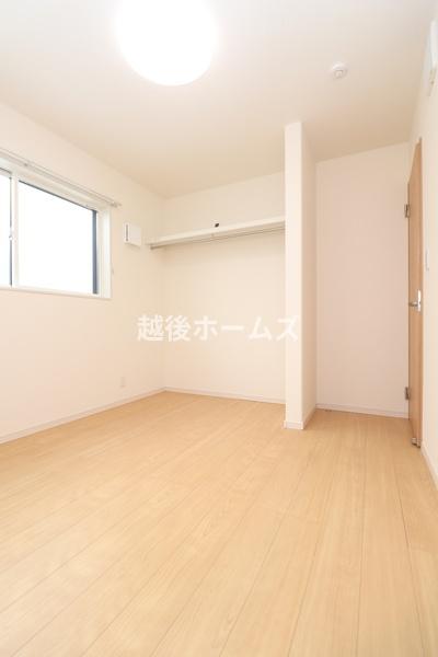 新潟市東区津島屋６丁目の中古一戸建て