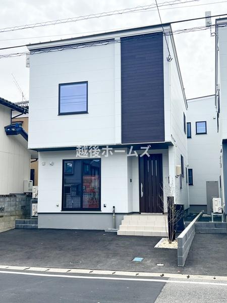 B棟　東区石山４丁目