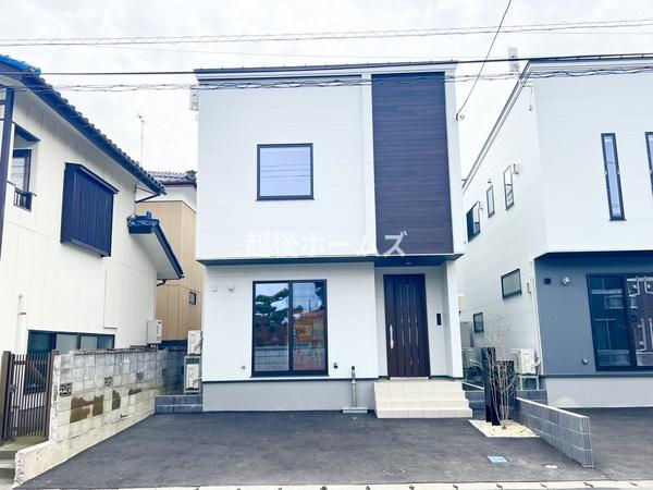 新潟市東区石山４丁目の中古一戸建て