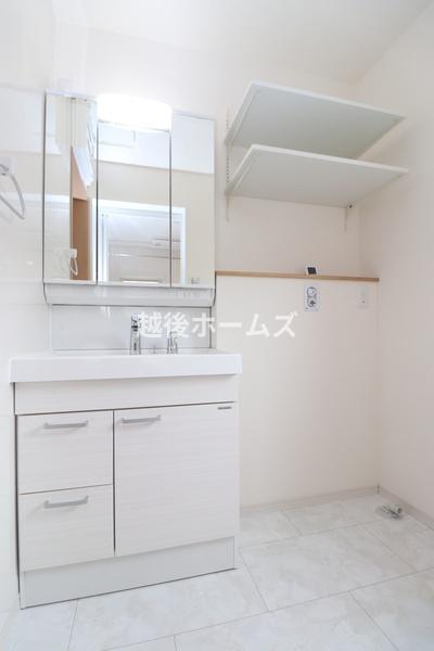 新潟市東区石山４丁目の中古一戸建て