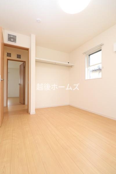 新潟市東区石山４丁目の中古一戸建て