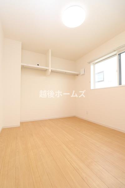 新潟市東区東中島３丁目の中古一戸建て