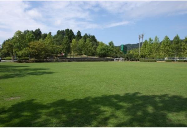 姫路市香寺町溝口の土地(香寺町総合公園)