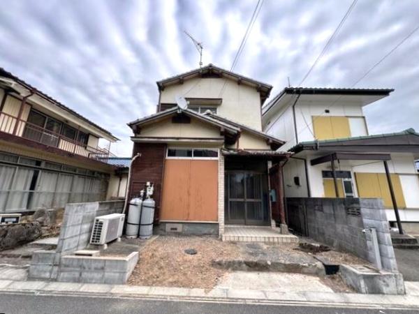 高砂市荒井町小松原４丁目の中古一戸建