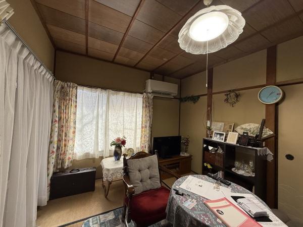 加古川市平岡町一色西２丁目の中古一戸建て