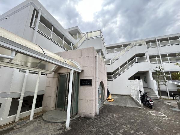 ロイヤルメゾン舞子坂