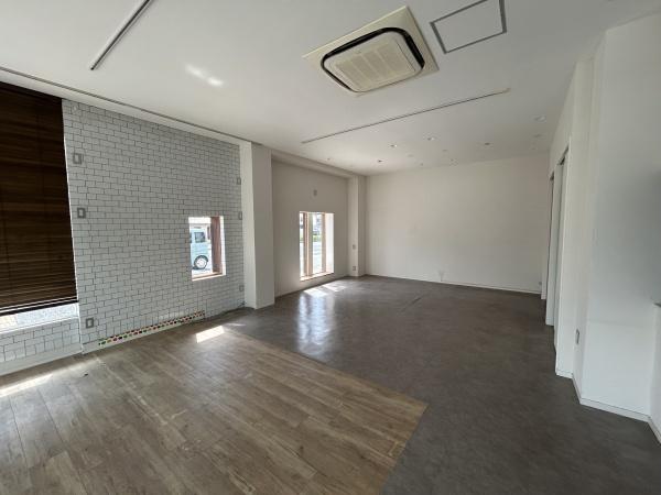 三木市末広２丁目の中古一戸建
