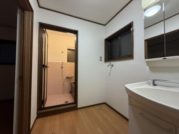 寝屋川市小路北町の中古一戸建て