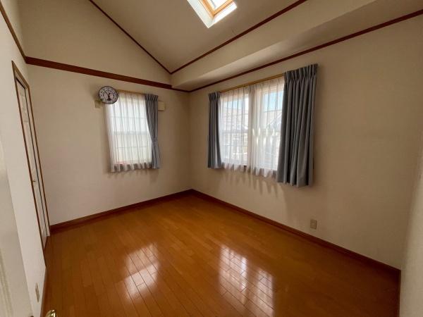 八幡市美濃山西ノ口の中古一戸建て