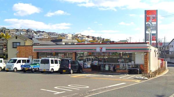 八幡市橋本塩釜の中古一戸建て(セブンイレブン京阪橋本駅前南店)