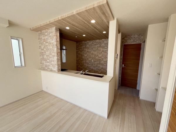 高野道1丁目1期3号棟新築戸建