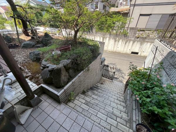 八幡市男山雄徳の中古一戸建て