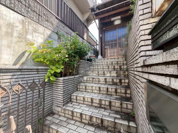八幡市男山雄徳の中古一戸建て