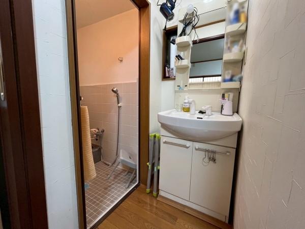 枚方市出口５丁目の中古一戸建て
