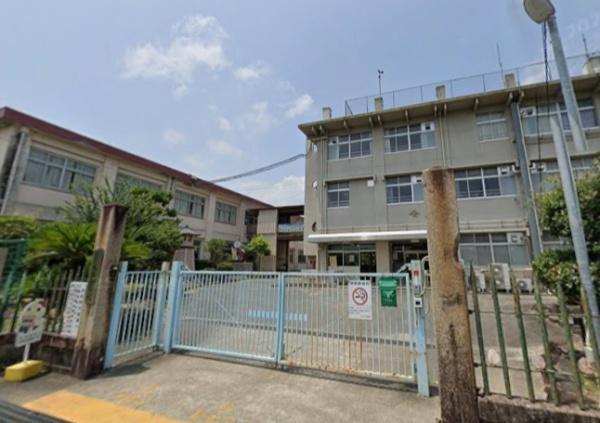 京田辺市大住ケ丘2丁目の土地(京田辺市立大住小学校)