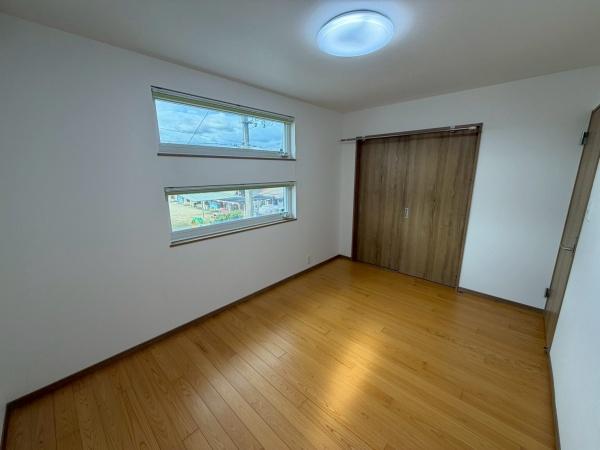 八幡市八幡三反長の中古一戸建て