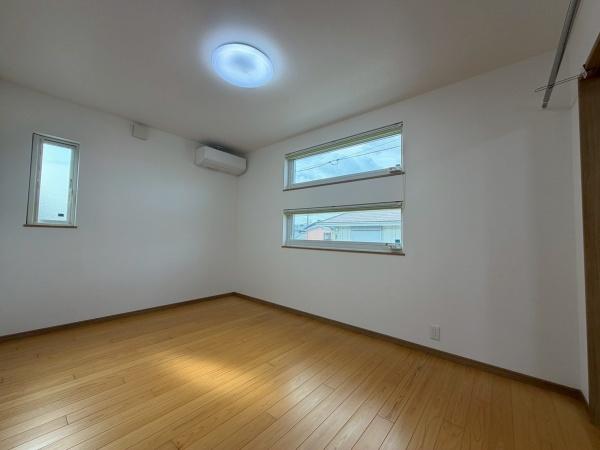 八幡市八幡三反長の中古一戸建て