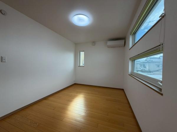 八幡市八幡三反長の中古一戸建て