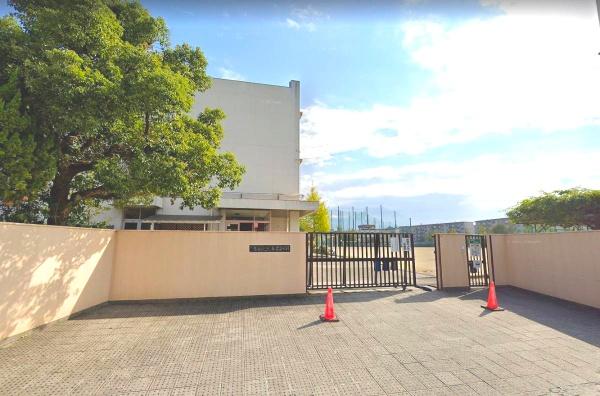 枚方市高野道1丁目6号棟新築戸建(枚方市立招提中学校)