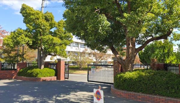 枚方市渚東町1号棟新築戸建(枚方市立第一中学校)