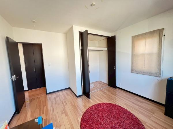 枚方市西招提町の中古一戸建て