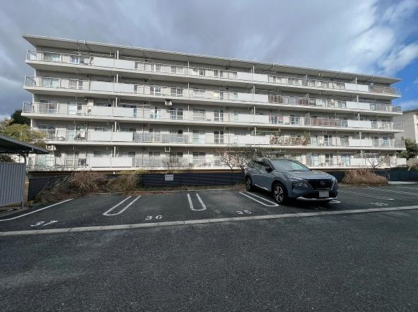 男山第3住宅201号棟