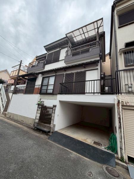 枚方市長尾谷町２丁目の中古一戸建て