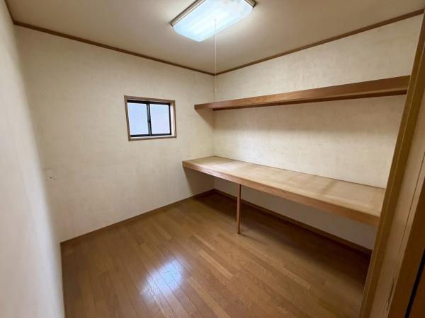 八幡市川口浜の中古一戸建て