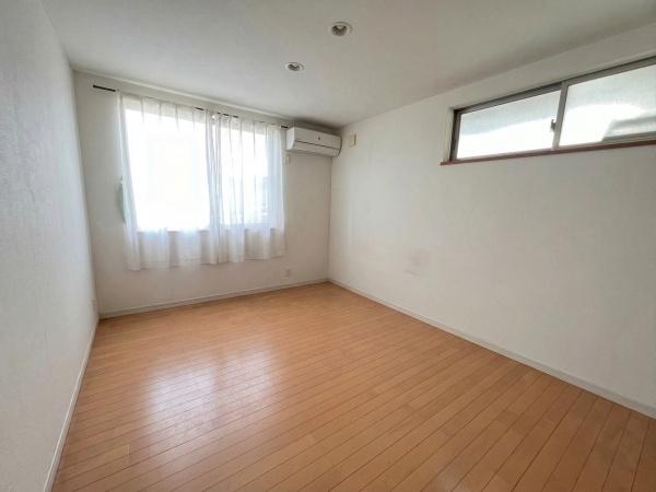 枚方市渚内野１丁目の中古一戸建て