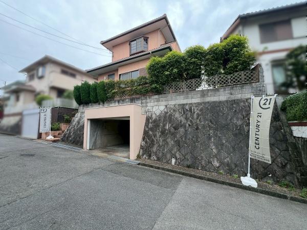 八幡市男山指月中古戸建