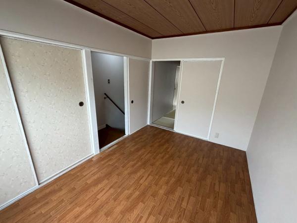 枚方市招提平野町の中古一戸建て