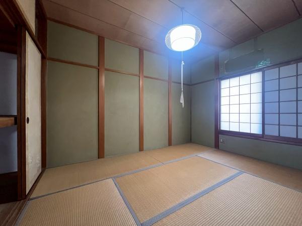 八幡市橋本東山本の中古一戸建て