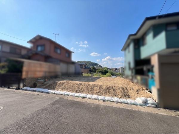 八幡市八幡長田建築条件無し売土地