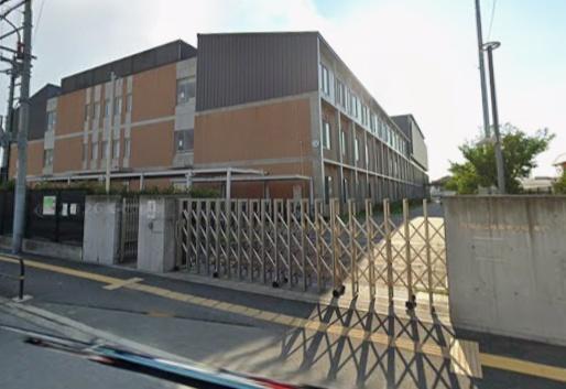 守口市大宮通３丁目の中古一戸建て(守口市立樟風中学校)