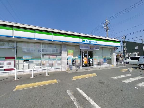員弁郡東員町城山3丁目の土地(ファミリーマート東員城山店)