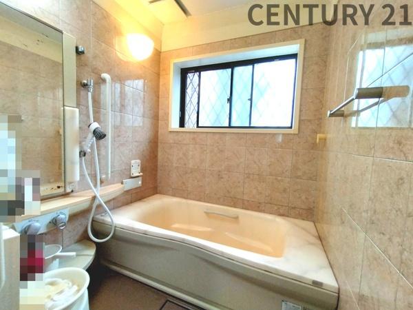 桑名市星見ヶ丘２丁目の中古一戸建