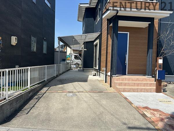 四日市市東坂部町の中古一戸建て