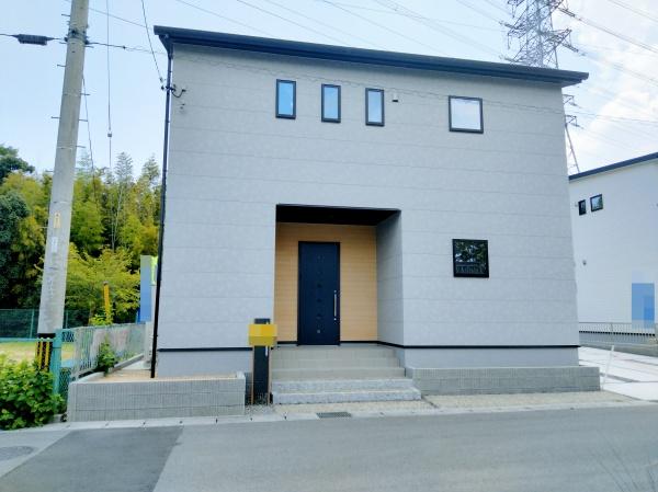 桑名市大字五反田の中古一戸建て