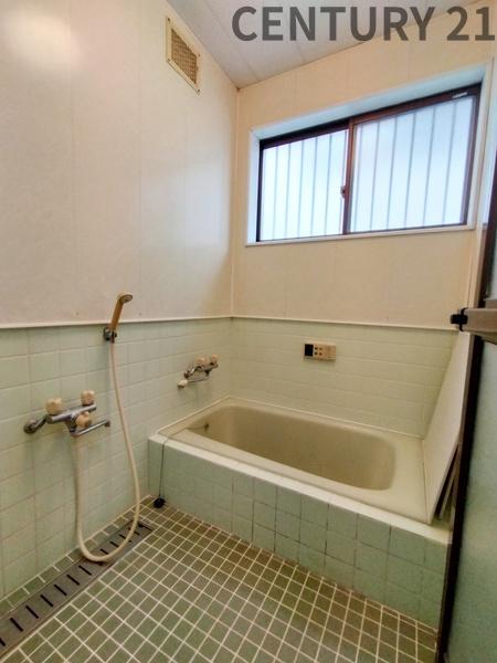 桑名市藤が丘４丁目の中古一戸建て