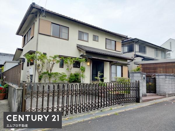 桑名市藤が丘４丁目の中古一戸建