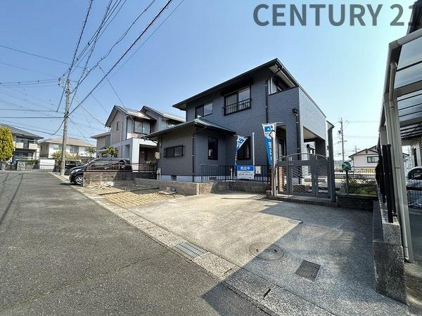四日市市伊坂台３丁目の中古一戸建て