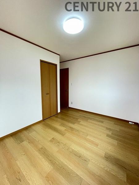 四日市市別名４丁目の中古一戸建て