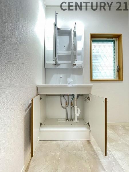 四日市市別名４丁目の中古一戸建て