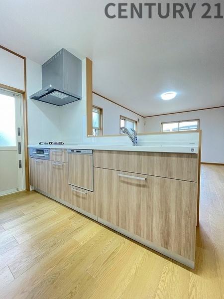 四日市市別名４丁目の中古一戸建て