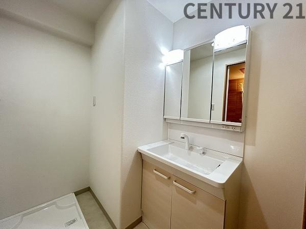 サンマンション・アトレ四日市703号室