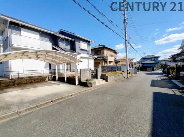 桑名市新西方４丁目の中古一戸建て