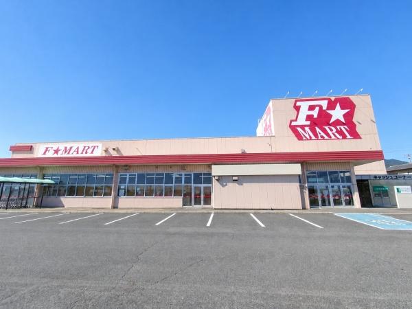 桑名市多度町小山台１丁目の中古一戸建て(エフマート多度店)